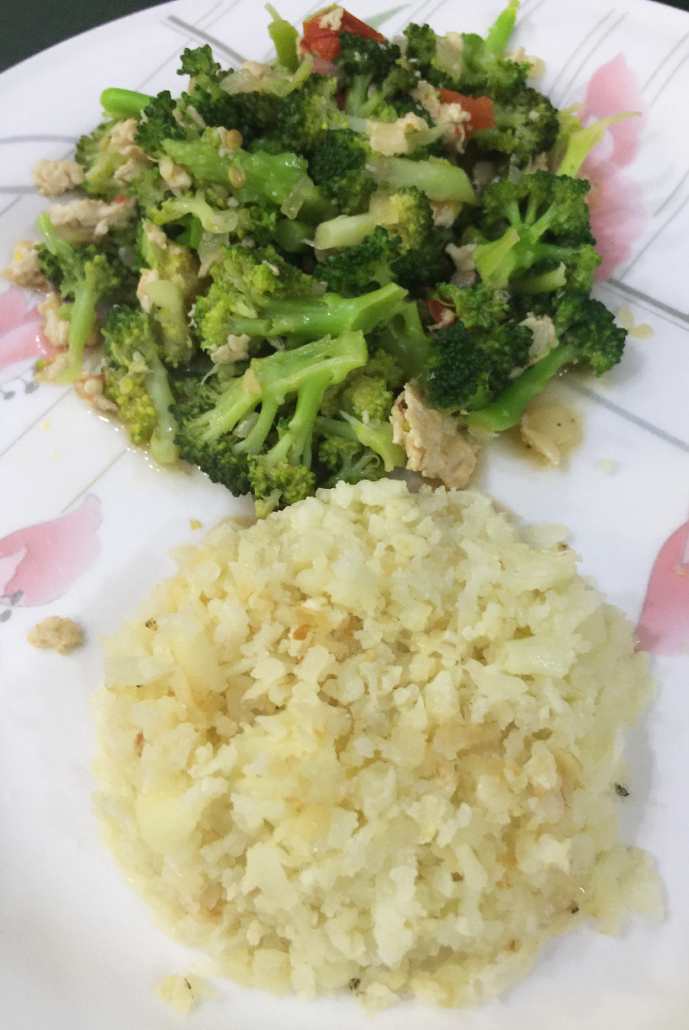 Cauliflower Rice and Ground Chicken with Broccoli - MMK