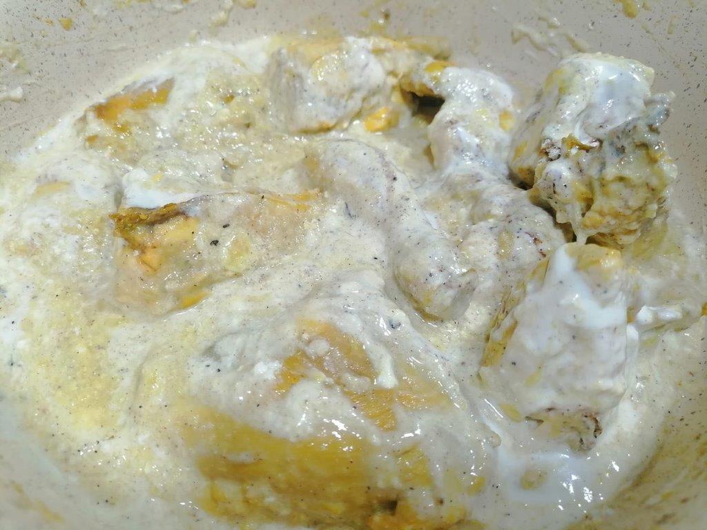 Marinating chicken pieces for biryani