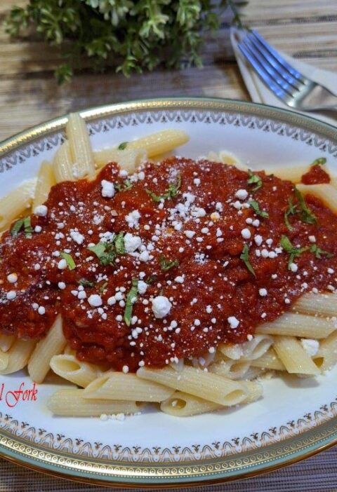 Penne Pasta in Marinara Sauce