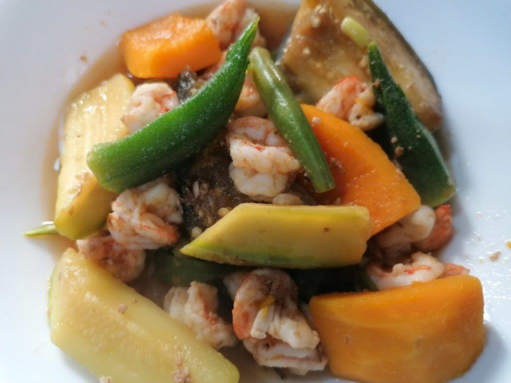 Pinakbet with okra and zucchini